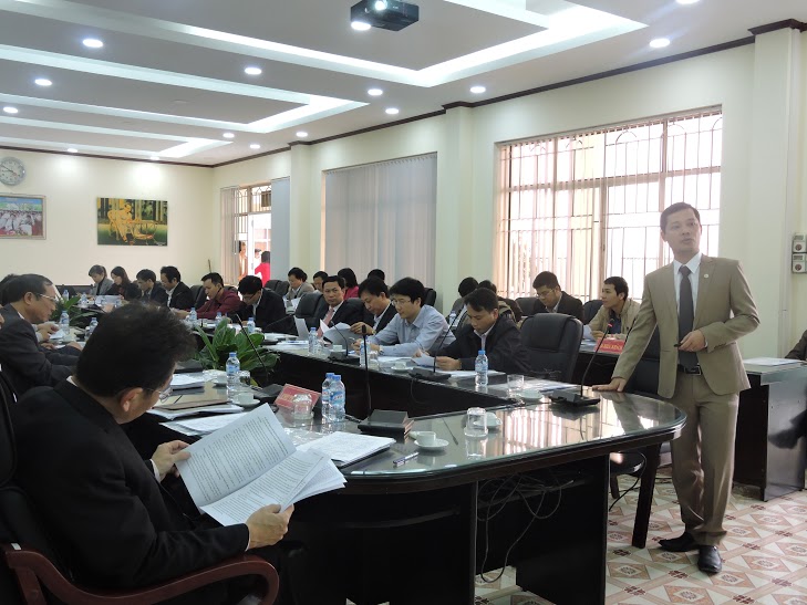 TS.[-]Khương[-]Mạnh[-]Hà-[-]Phó[-]trưởng[-]Khoa[-]TN&MT[-](ĐH[-]Nông[-]-[-]Lâm[-]Bắc[-]Giang)[-]đã[-]trình[-]bày[-]Báo[-]cáo[-]kết[-]quả[-]20[-]năm[-]đào[-]tạo[-]ngành[-]QLĐĐ